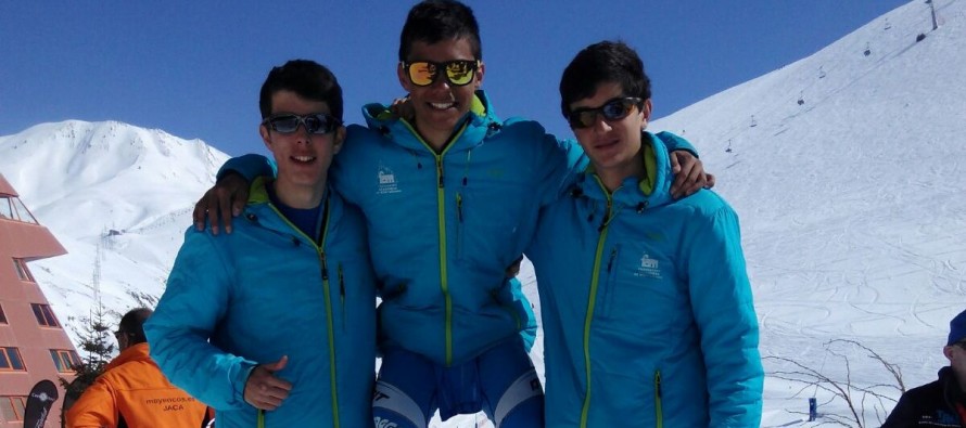 Arnau Figueres campeón de Aragón cadete de esquí de montaña en cronoescalada