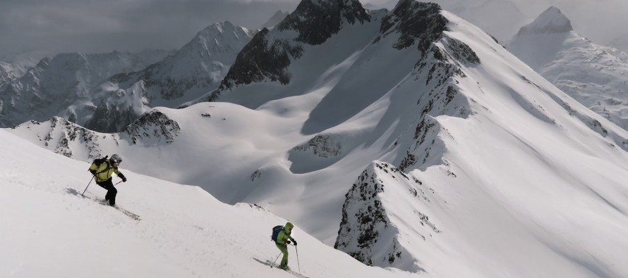 Promocional de esquí de montaña a la Tuca de Bargués 2.636 m.