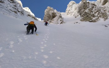 Ascensión al Pico Montañeta por el corredor Central.